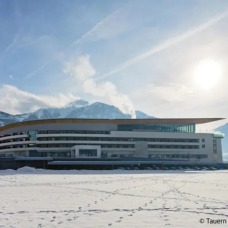 Althaus 1 By Interhome Apartmán Neukirchen am Großvenediger