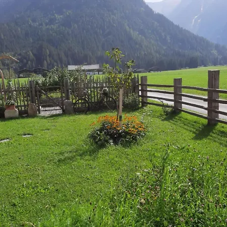 Althaus 1 By Interhome Apartmán *