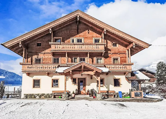 Althaus 1 By Interhome Neukirchen am Großvenediger